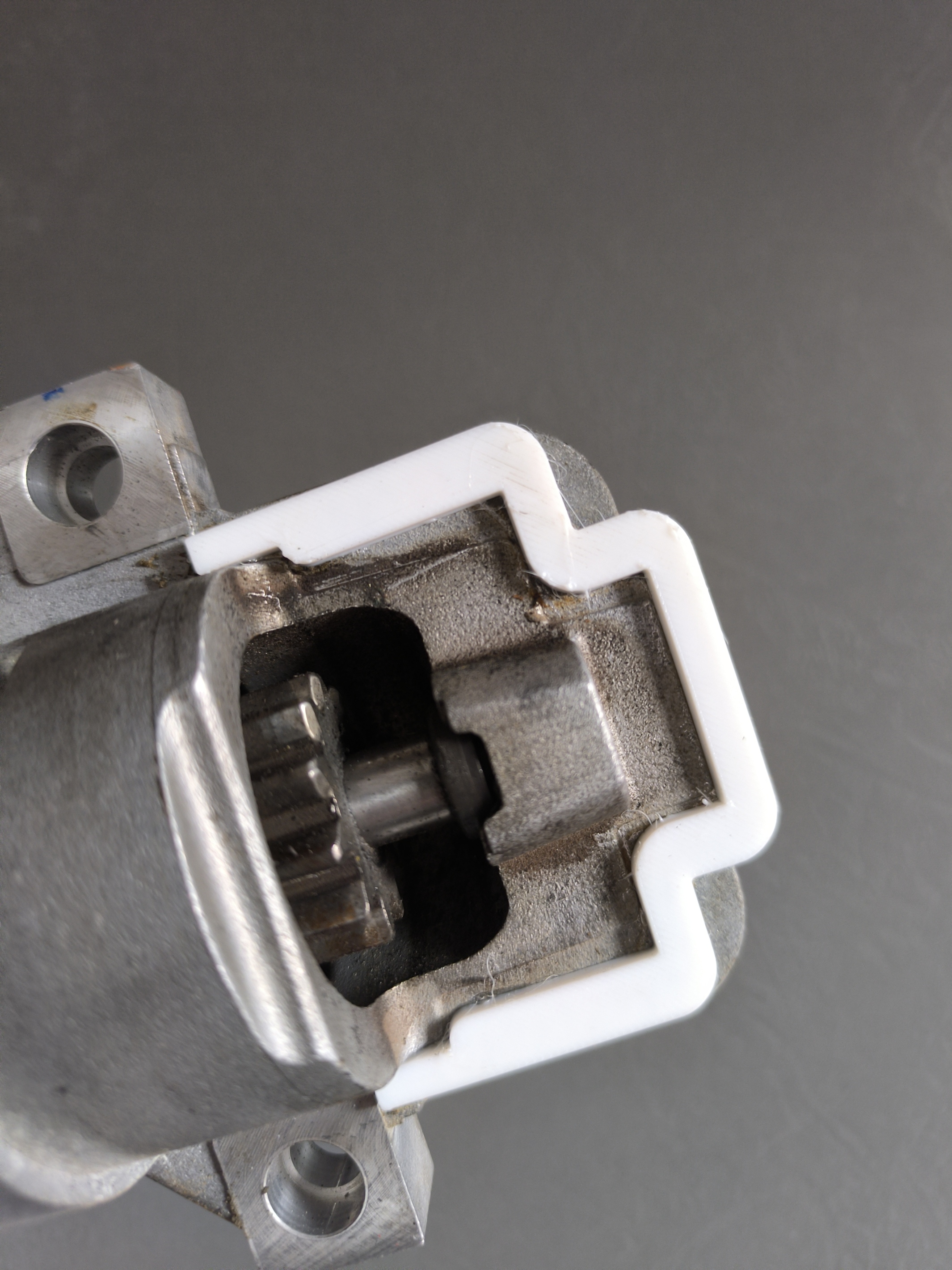 Прокладка стартера MAZDA 6 / MAZDA 3 / CX-7 / MAZDA5